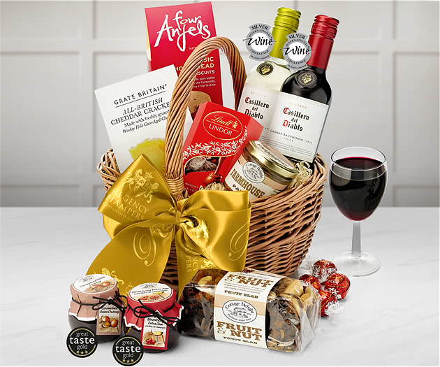 Joyous Tidings Hamper With Red & White Wine